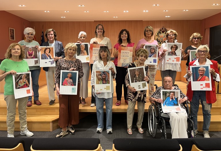 L'Ajuntament de Tàrrega edita un calendari per reivindicar les ‘Dones fantàsticament grans’