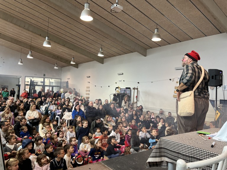 Tàrrega celebra amb èxit la recerca del Tió de Nadal a Claravalls
