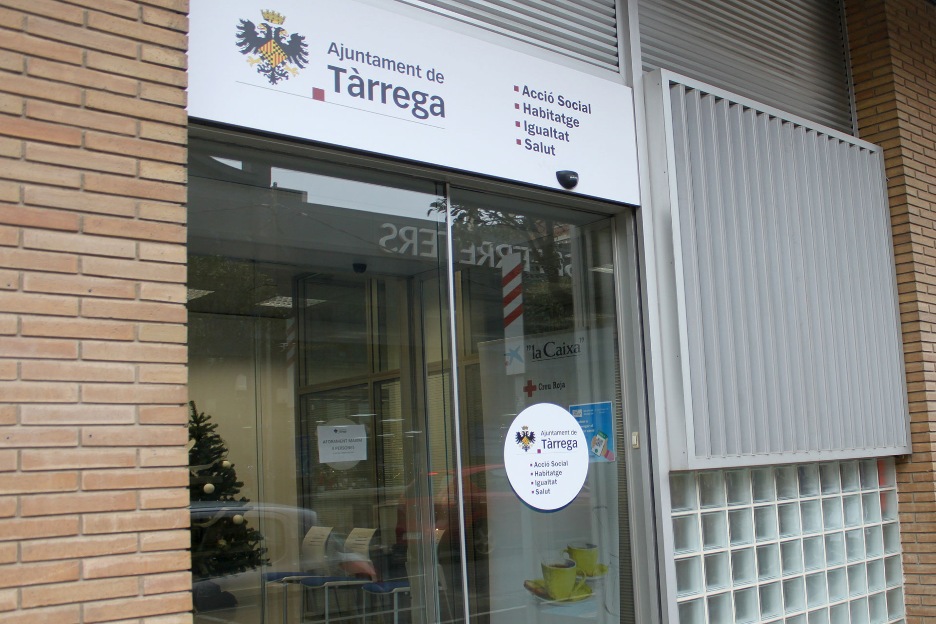Imatge façana oficina d'Habitatge