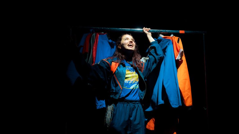 El cicle Escena Jove 25 porta a Tàrrega l’obra ‘Artemis’, un monòleg musical sobre el fet de fer-se gran