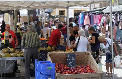 Mercat del Dilluns (2)